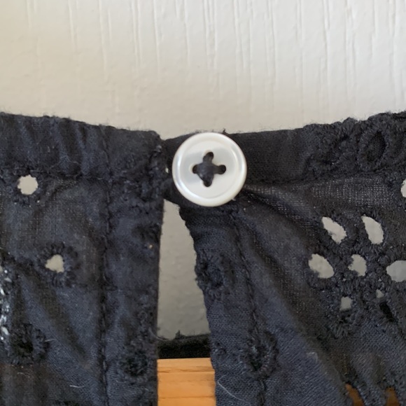 Aerie black eyelet blouse - Picture 5 of 5